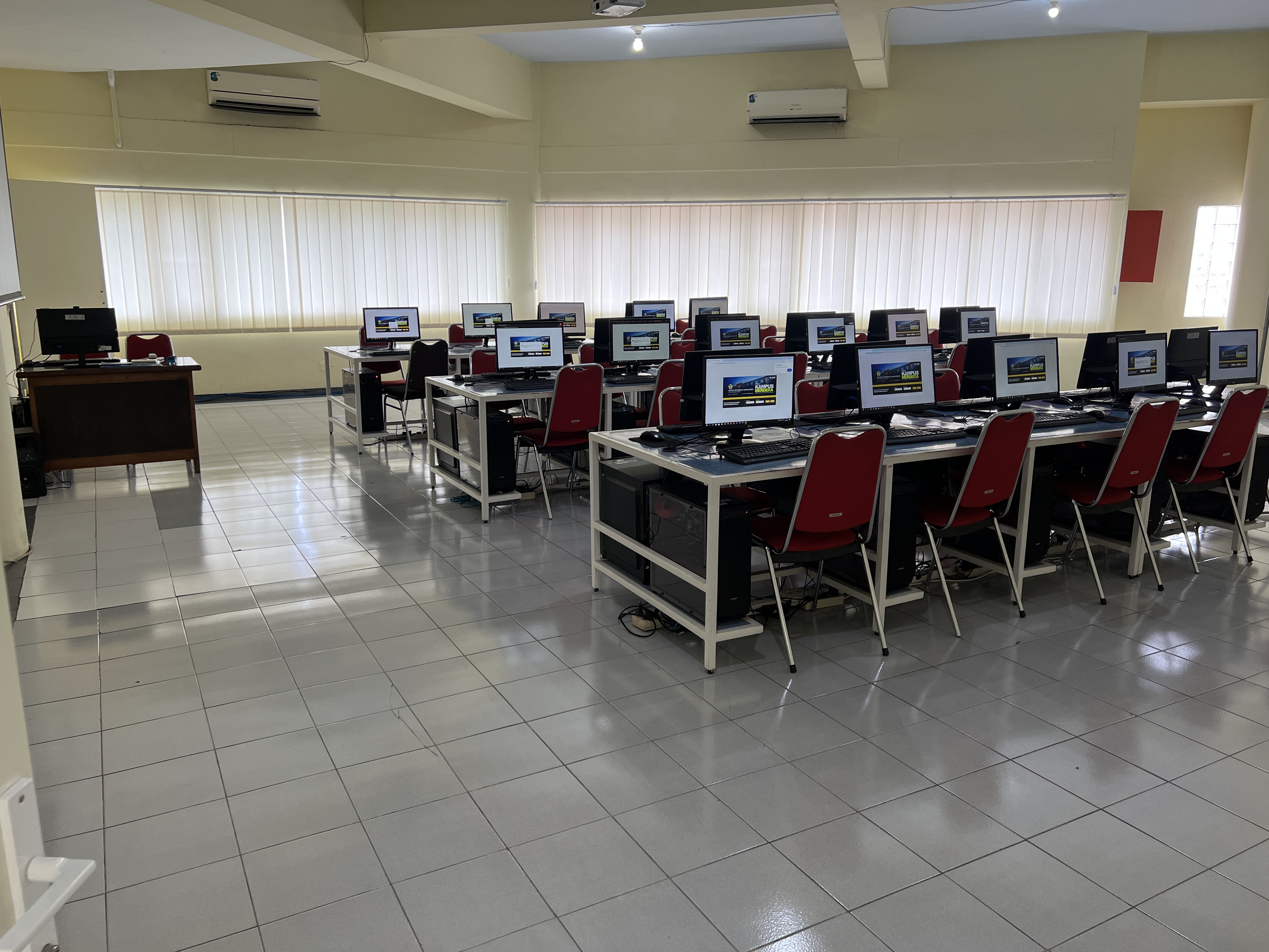 Fakultas Teknologi Informasi Universitas Merdeka Malang